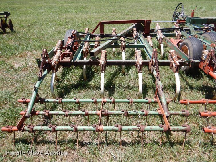 image for item LP9432 Glenco  field cultivator