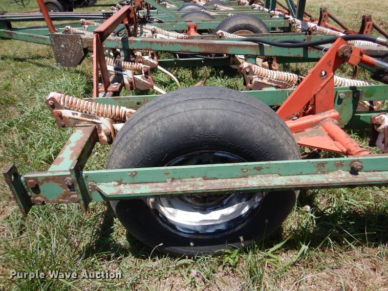 image for item LP9432 Glenco  field cultivator