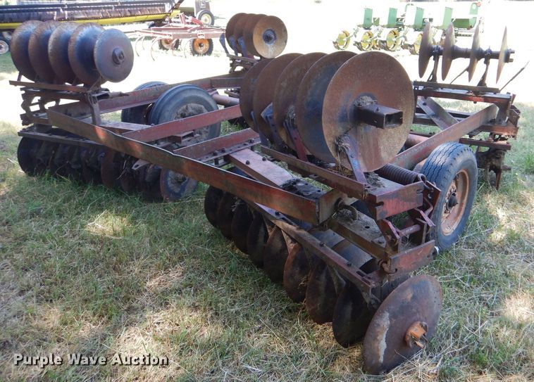 image for item LP9434 International  tandem disk