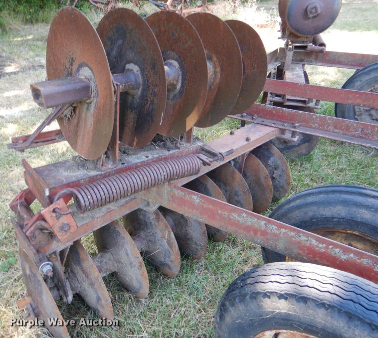 image for item LP9434 International  tandem disk