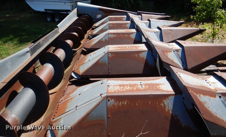 image for item LP9436 Allis Chalmers 630N  corn head