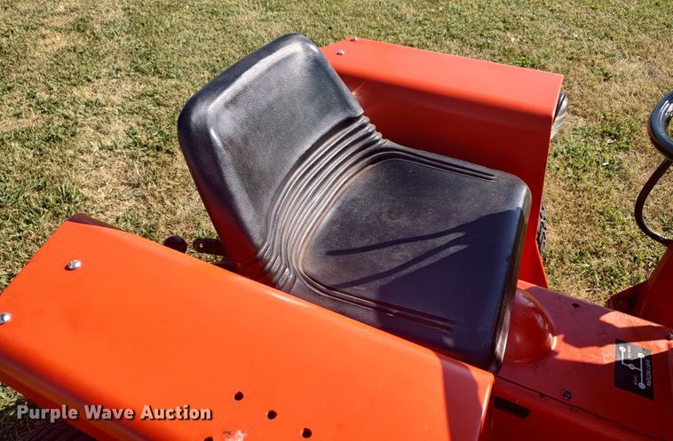 image for item LU9223 Allis Chalmers 720  tractor