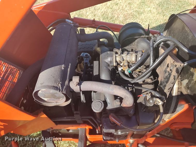 image for item LU9223 Allis Chalmers 720  tractor