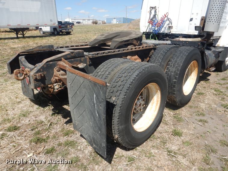 image for item DJ1257 1986 Ford LN9000  semi truck