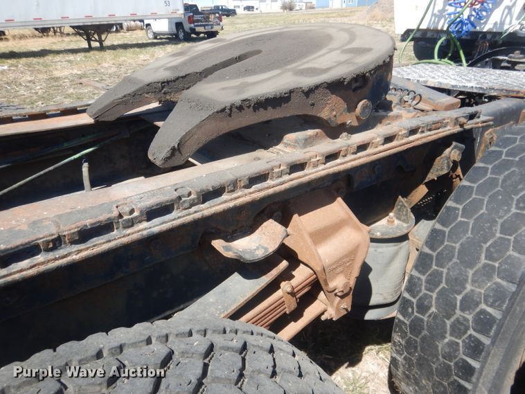 image for item DJ1257 1986 Ford LN9000  semi truck