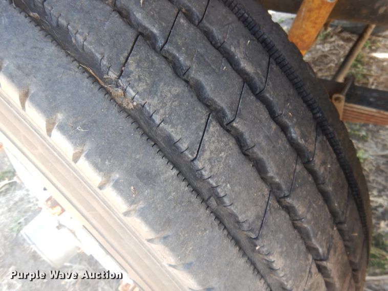 image for item DJ1257 1986 Ford LN9000  semi truck