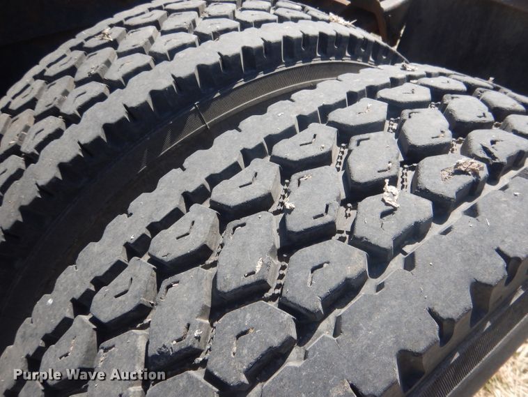 image for item DJ1257 1986 Ford LN9000  semi truck