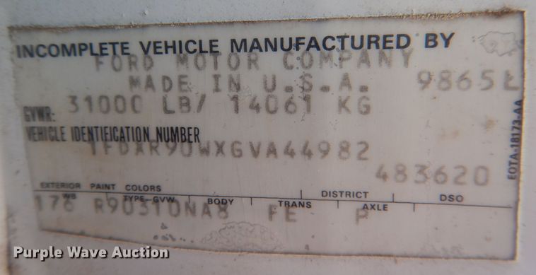 image for item DJ1257 1986 Ford LN9000  semi truck