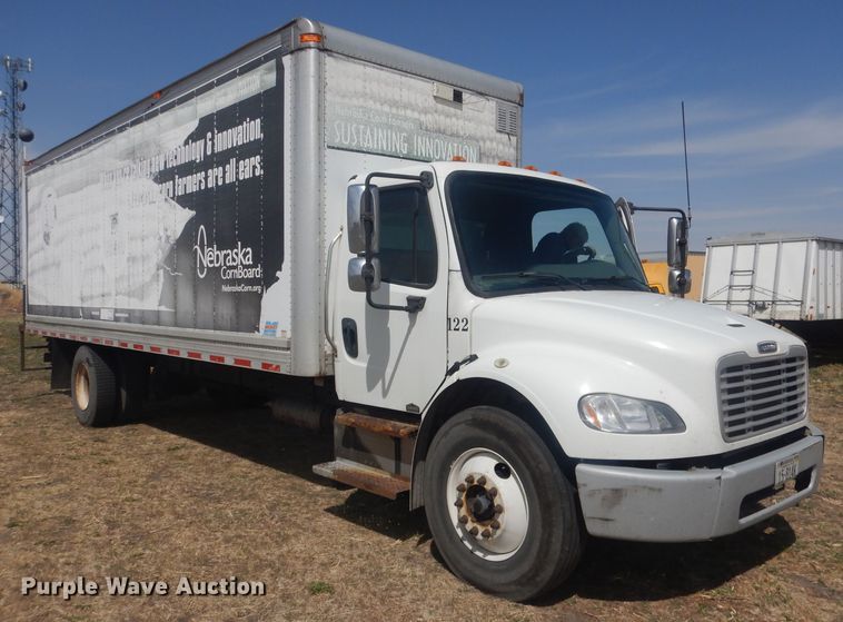 image for item DJ1312 2015 Freightliner Business Class M2  box truck