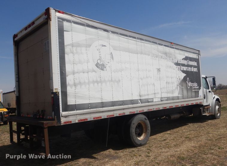 image for item DJ1312 2015 Freightliner Business Class M2  box truck