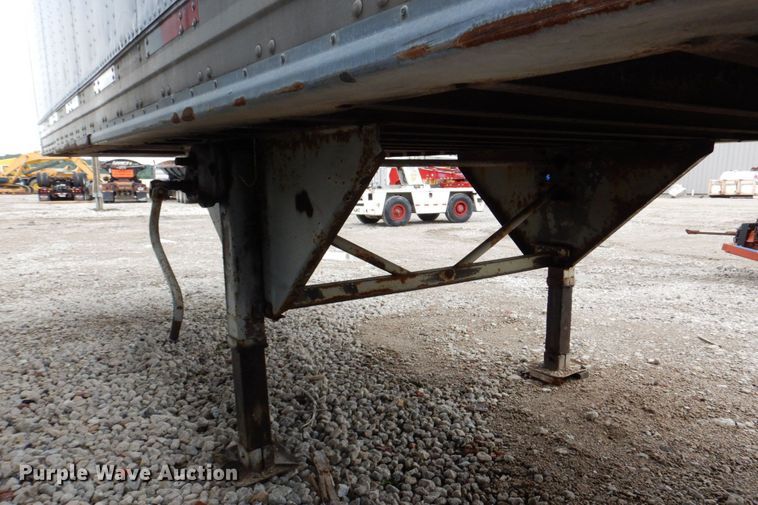 image for item DM2326 1998 Trailmobile Inc. 01AA-1UAL  dry van trailer
