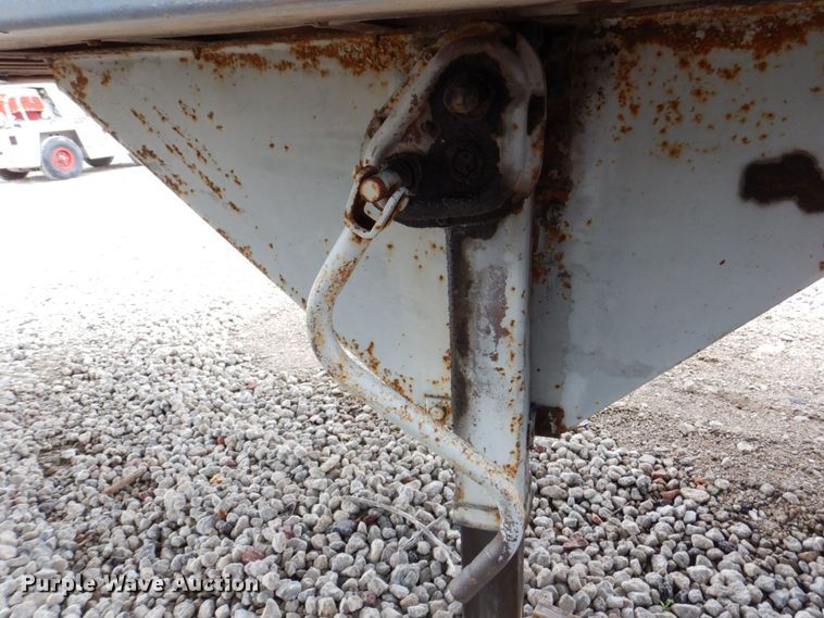 image for item DM2326 1998 Trailmobile Inc. 01AA-1UAL  dry van trailer