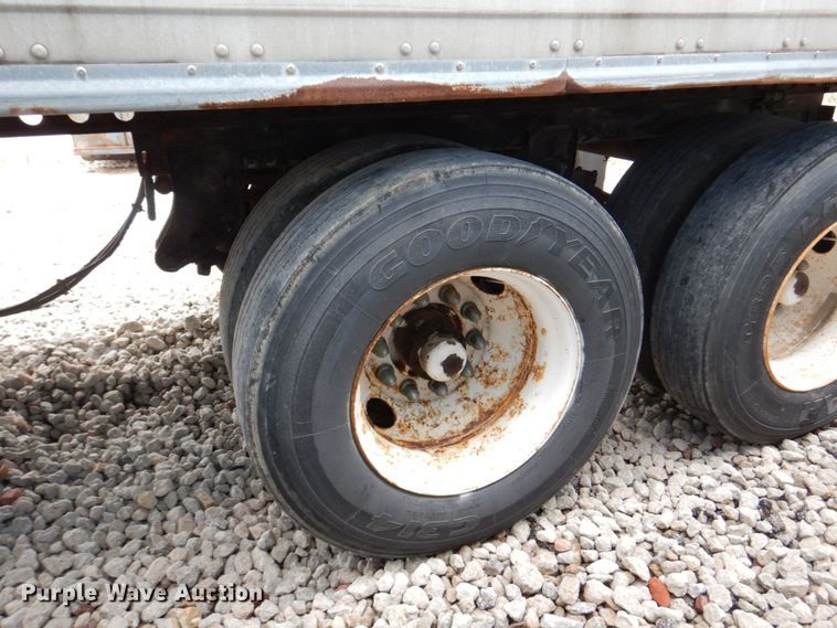 image for item DM2326 1998 Trailmobile Inc. 01AA-1UAL  dry van trailer