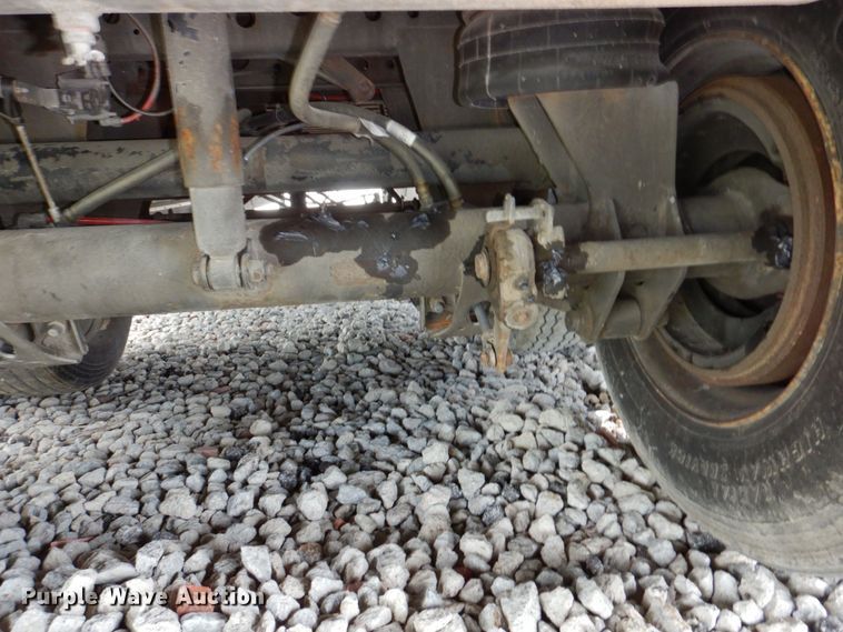 image for item DM2327 2003 Wabash National  dry van trailer