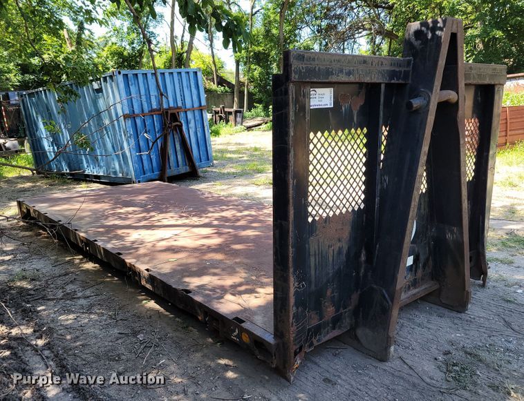 image for item DM2365 Hook lift flatbed