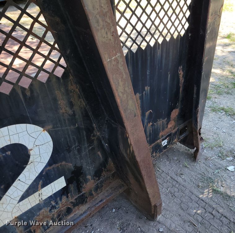 image for item DM2365 Hook lift flatbed