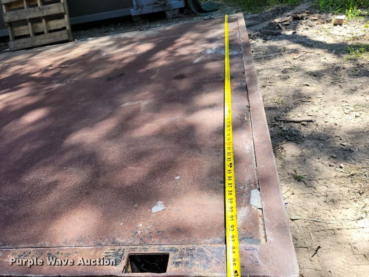 image for item DM2365 Hook lift flatbed