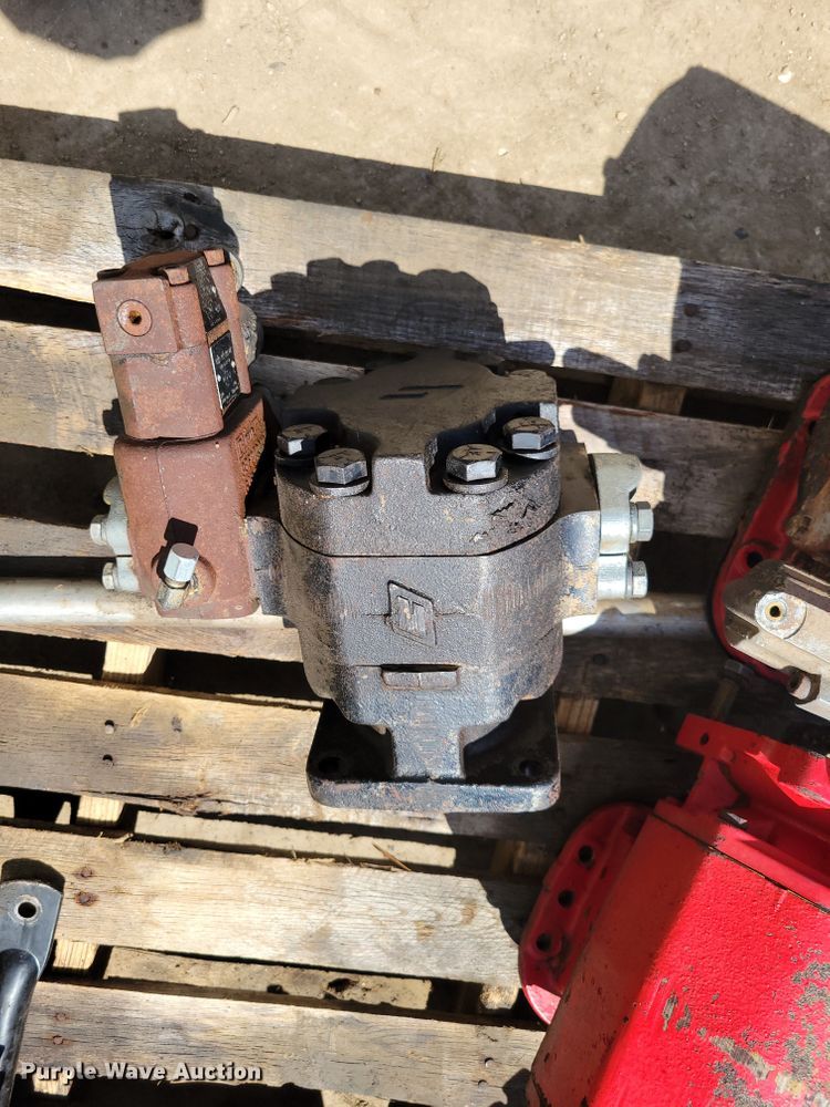 image for item DM2366 (8) PTO pumps