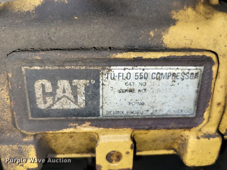 image for item DM2367 2002 International 2674  truck cab and chassis