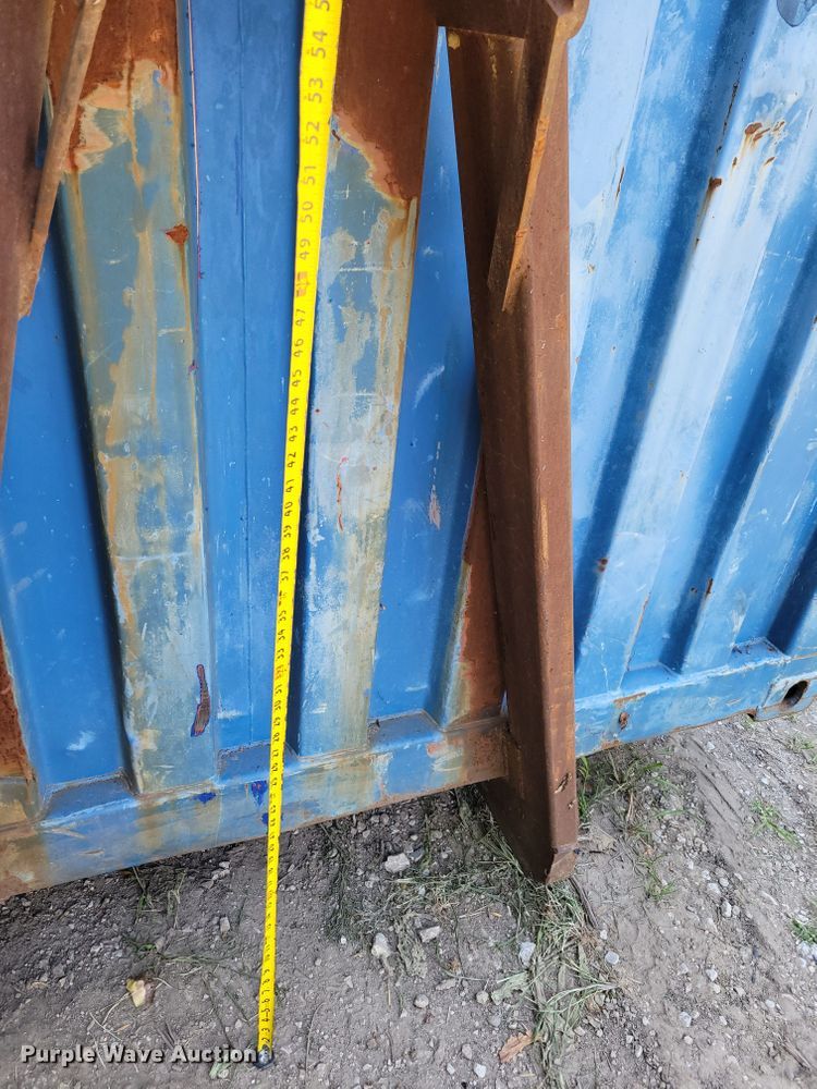 image for item DM2368 1989  storage container