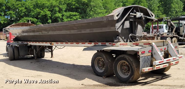 image for item DM2369 1998 Smithco SC2002  side dump trailer