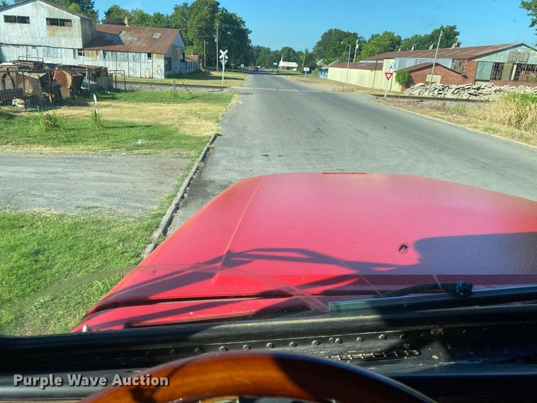 image for item DM4241 1994 Freightliner FLD  semi truck