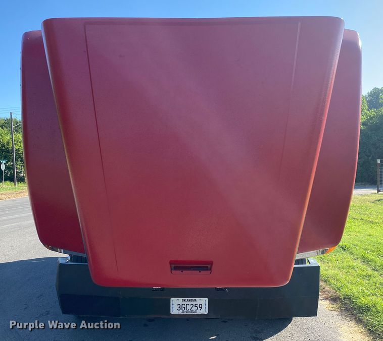 image for item DM4241 1994 Freightliner FLD  semi truck