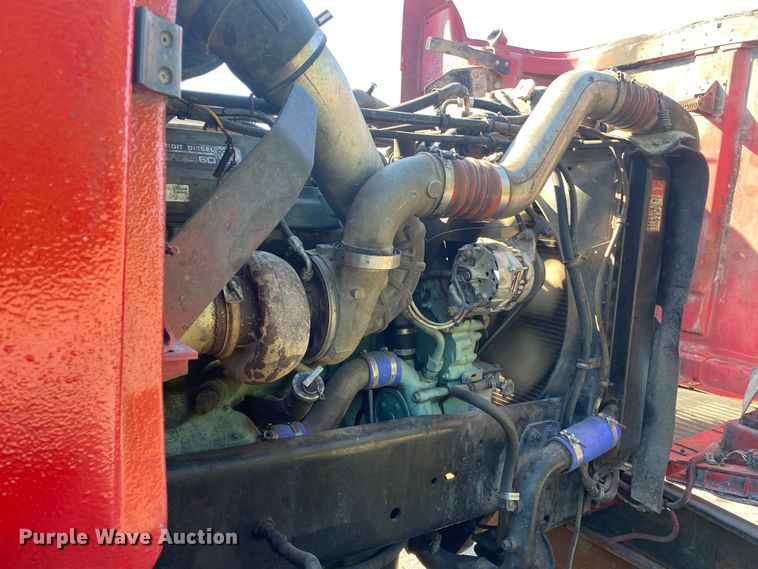 image for item DM4241 1994 Freightliner FLD  semi truck