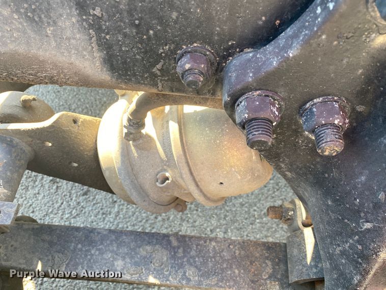 image for item DM4241 1994 Freightliner FLD  semi truck