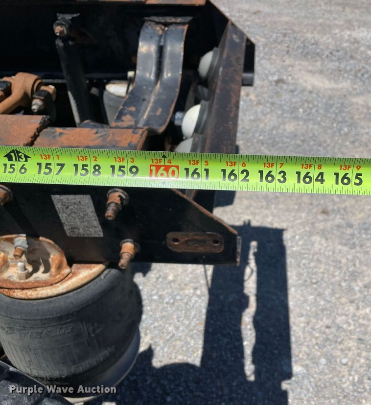 image for item DN5003 2003 Mack CH613  semi truck