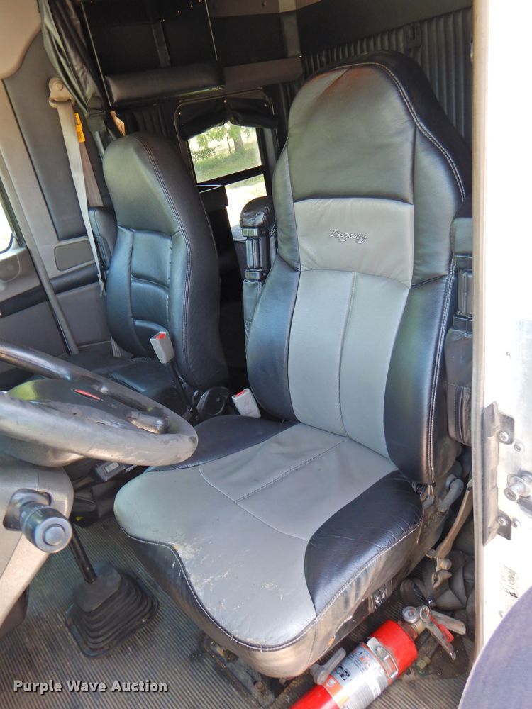 image for item DP4357 2012 Kenworth T660  semi truck