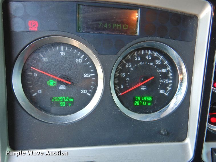 image for item DP4357 2012 Kenworth T660  semi truck