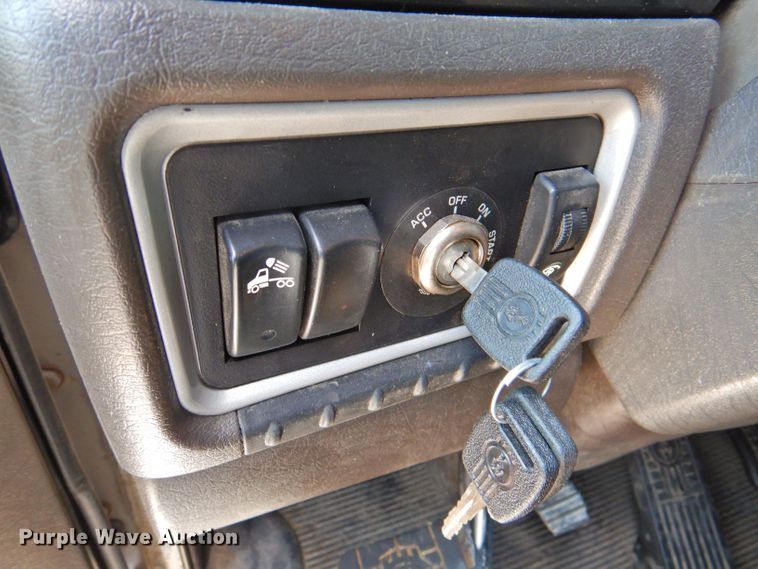 image for item DP4357 2012 Kenworth T660  semi truck