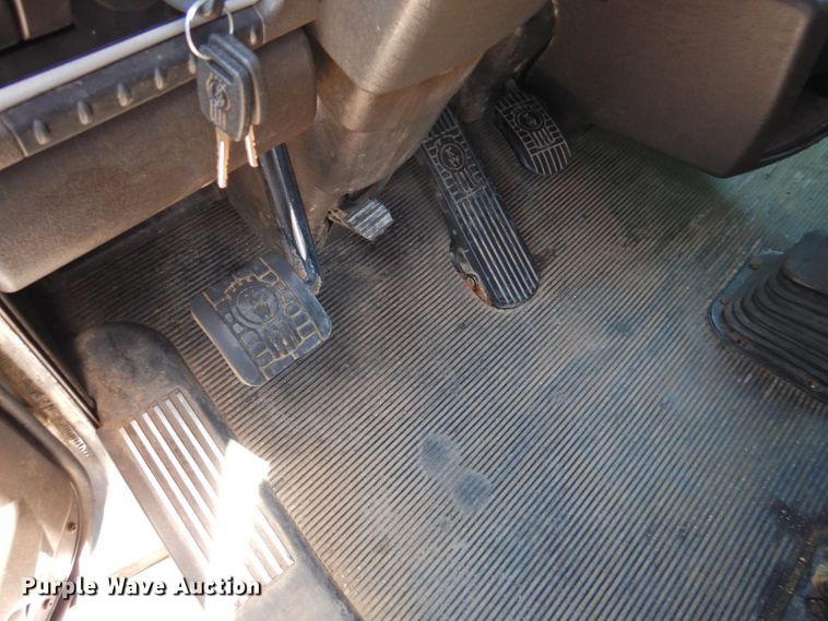 image for item DP4357 2012 Kenworth T660  semi truck