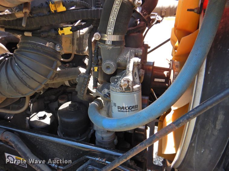 image for item DP4357 2012 Kenworth T660  semi truck