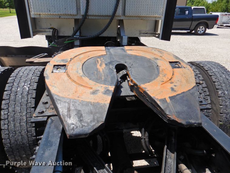 image for item DP4357 2012 Kenworth T660  semi truck