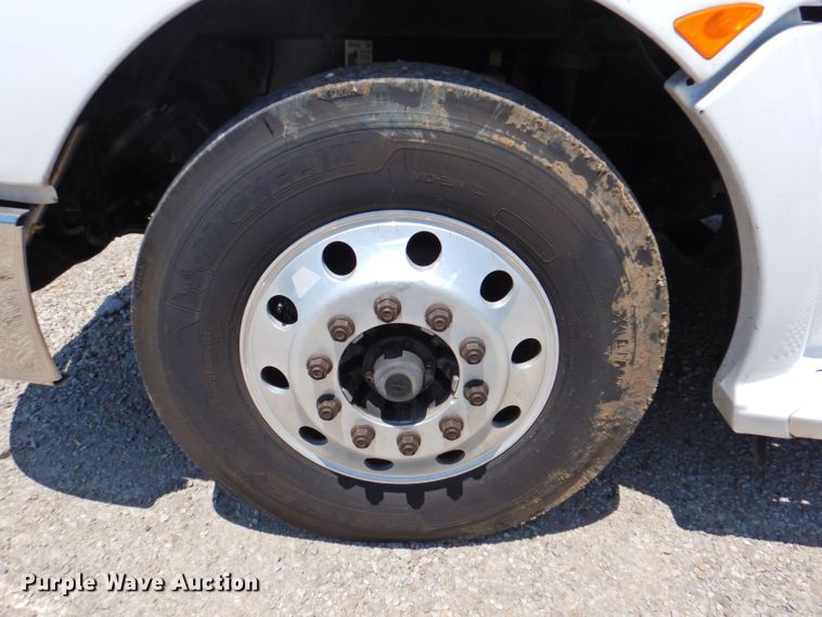 image for item DP4357 2012 Kenworth T660  semi truck