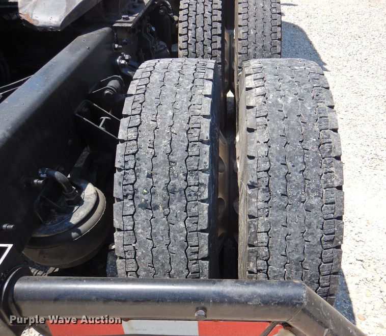 image for item DP4357 2012 Kenworth T660  semi truck