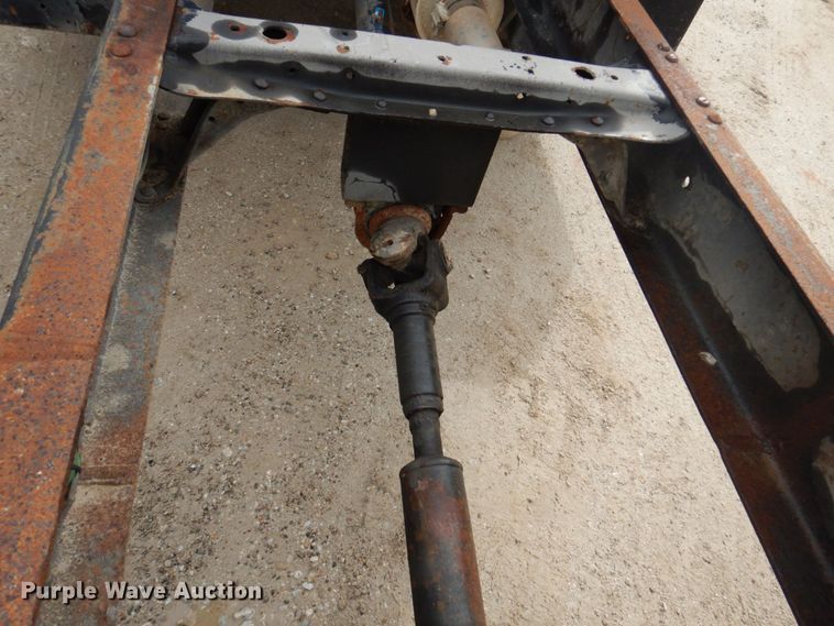 image for item DP5534 1987 GMC TopKick C7000  truck cab and chassis