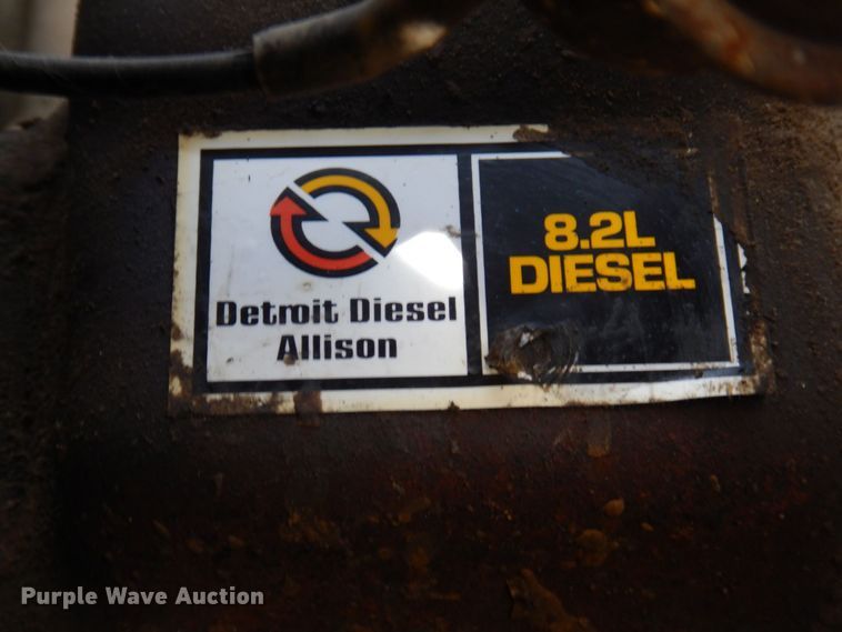 image for item DP5534 1987 GMC TopKick C7000  truck cab and chassis