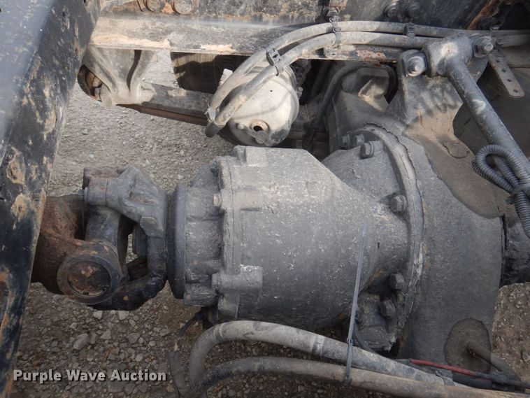 image for item DP5612 2015 Freightliner Cascadia  semi truck