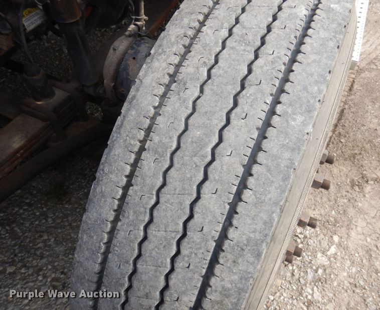 image for item DP5612 2015 Freightliner Cascadia  semi truck