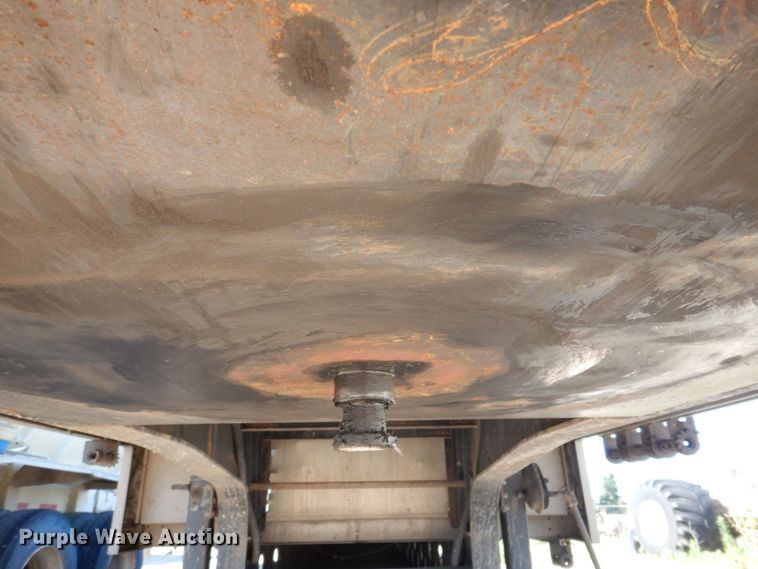 image for item DP5623 2006 Transcraft Eagle W2  drop deck trailer