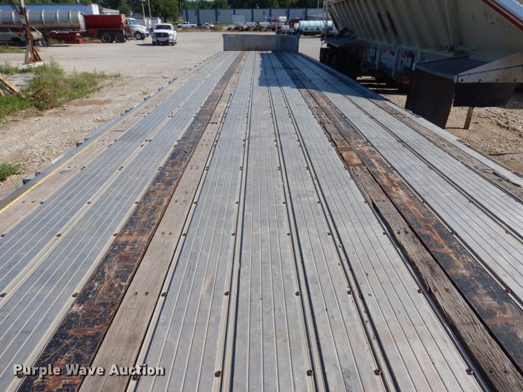 image for item DP5623 2006 Transcraft Eagle W2  drop deck trailer