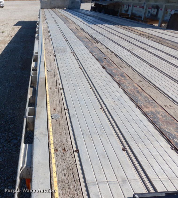 image for item DP5623 2006 Transcraft Eagle W2  drop deck trailer