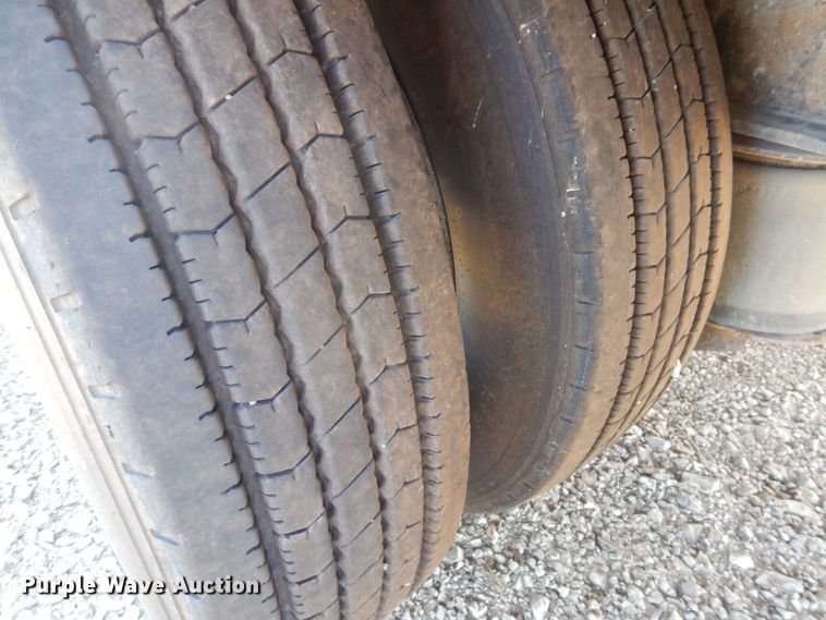 image for item DP5623 2006 Transcraft Eagle W2  drop deck trailer