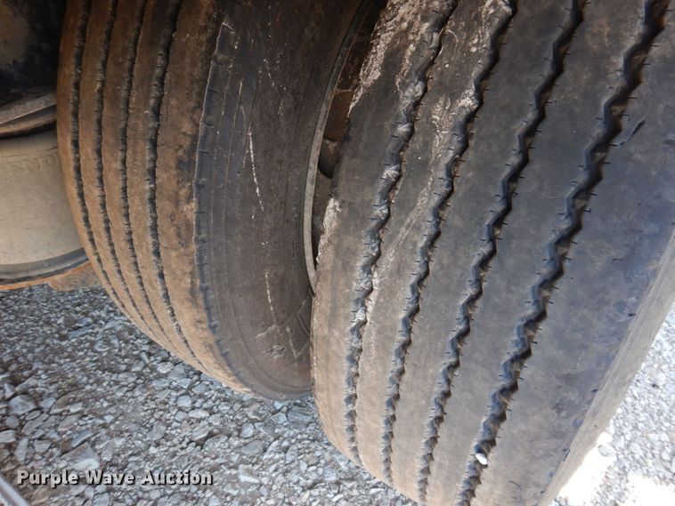 image for item DP5623 2006 Transcraft Eagle W2  drop deck trailer