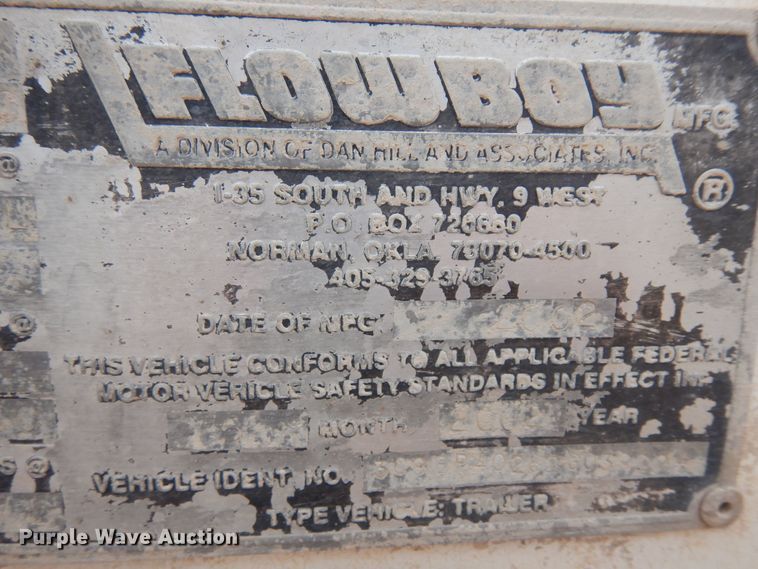 image for item DR1233 2002 Flowboy BD24  bottom dump trailer