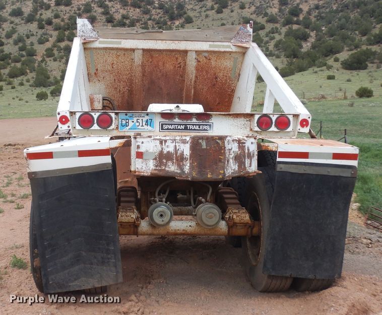 image for item DR1235 1985 Spartan 301-B  bottom dump trailer
