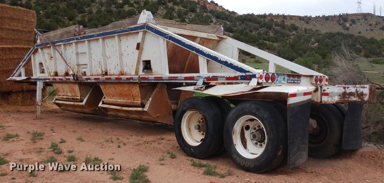 image for item DR1235 1985 Spartan 301-B  bottom dump trailer